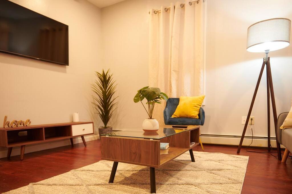 Cozy Apartment 2Nd 10Min Walk Downtown And City View Providence Eksteriør bilde